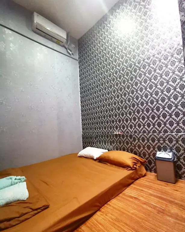 Cilacap Guest House , Penginapan lokasi strategis di Depan terminal bus cilacap