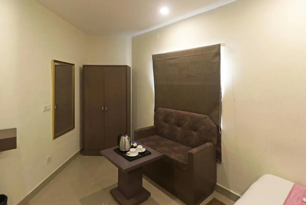Kelvish Hotel- Delhi Airport