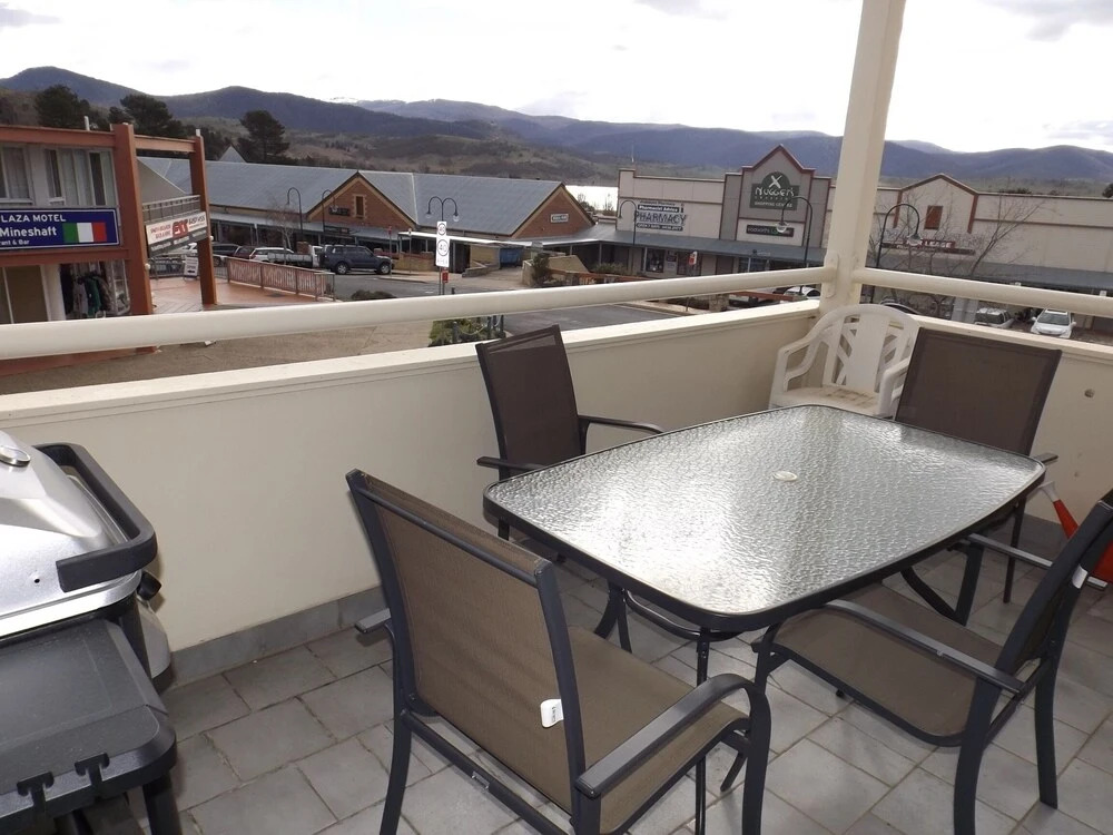 Razorback 6 - Razorback Plaza Jindabyne