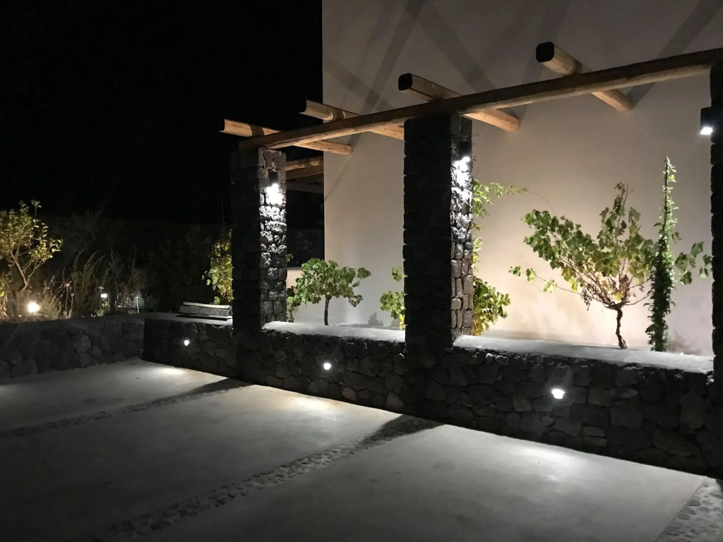 Altera Pars Suites