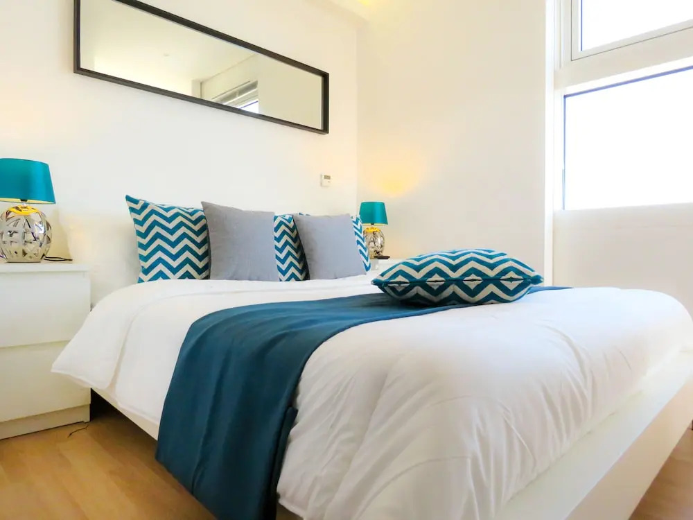 Tudors - The Cube Panorama 1 Bed