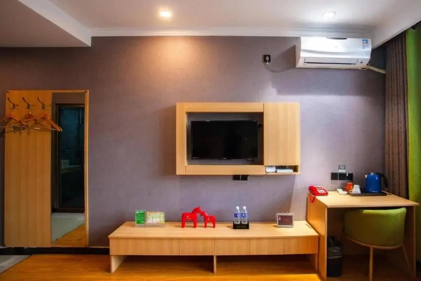 JUN Hotels Hebei Hengshui Shenzhou Bus Station