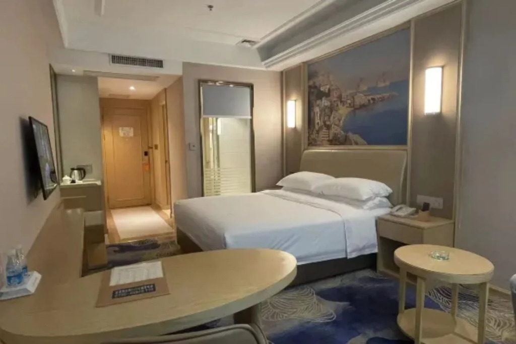 Vienna Hotel (Shenzhen Longgang Nanlian Baolong)