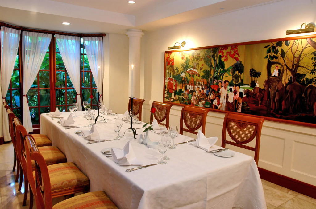 Settha Palace Hotel