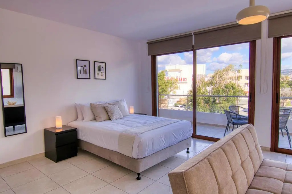 Phaedrus Living City Flat Palas 103
