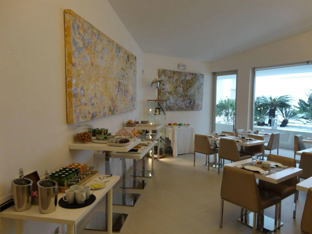 Soglow Business Class Hotel