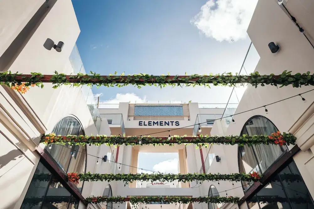 Elements Hotel & Shops Curaçao