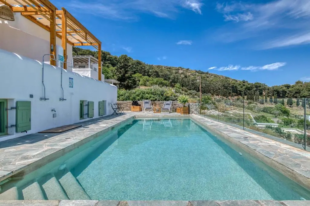 Magic 5 bdrm Villa With Swimming pool in Paros