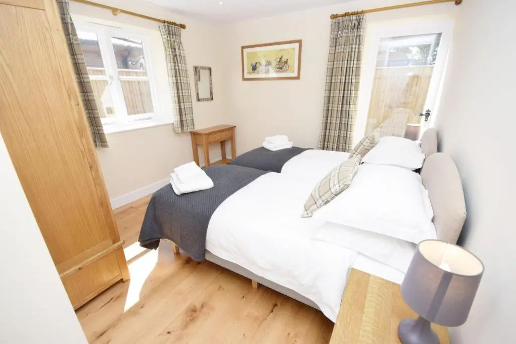The Parlour , Emsworth