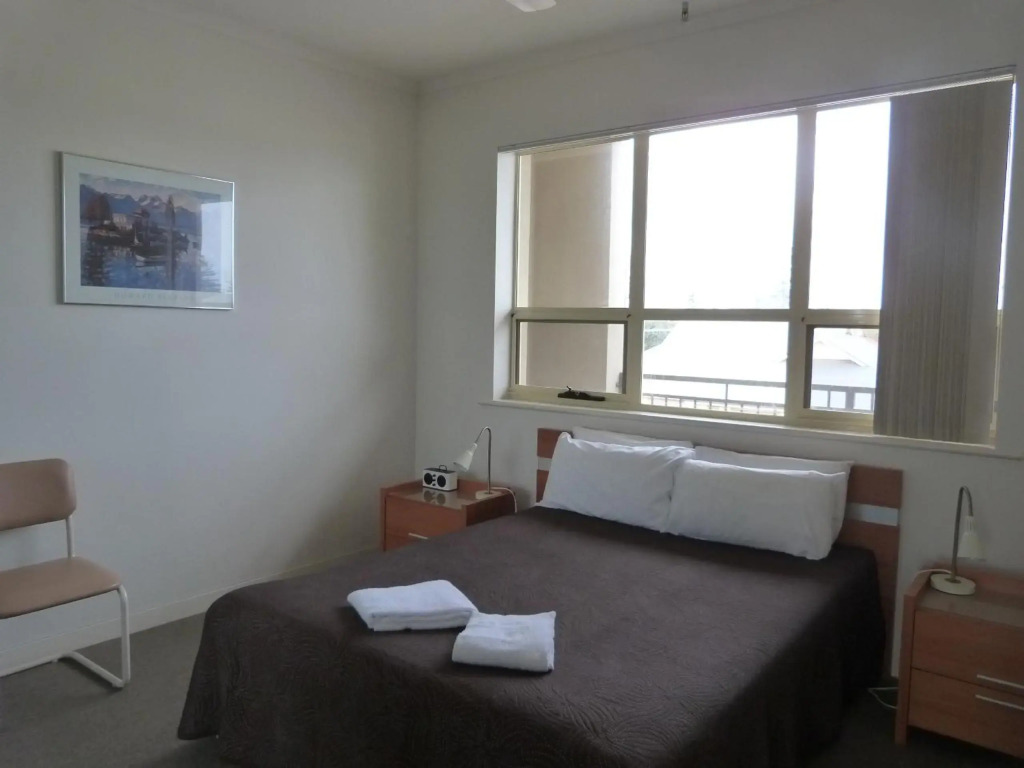 Glenelg Holiday Apartments