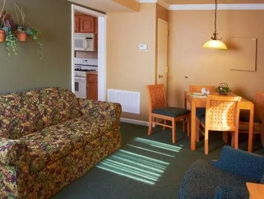 Heron Suites