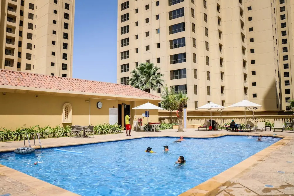 JBR 2 Bedrooms Apartment Rimal 1
