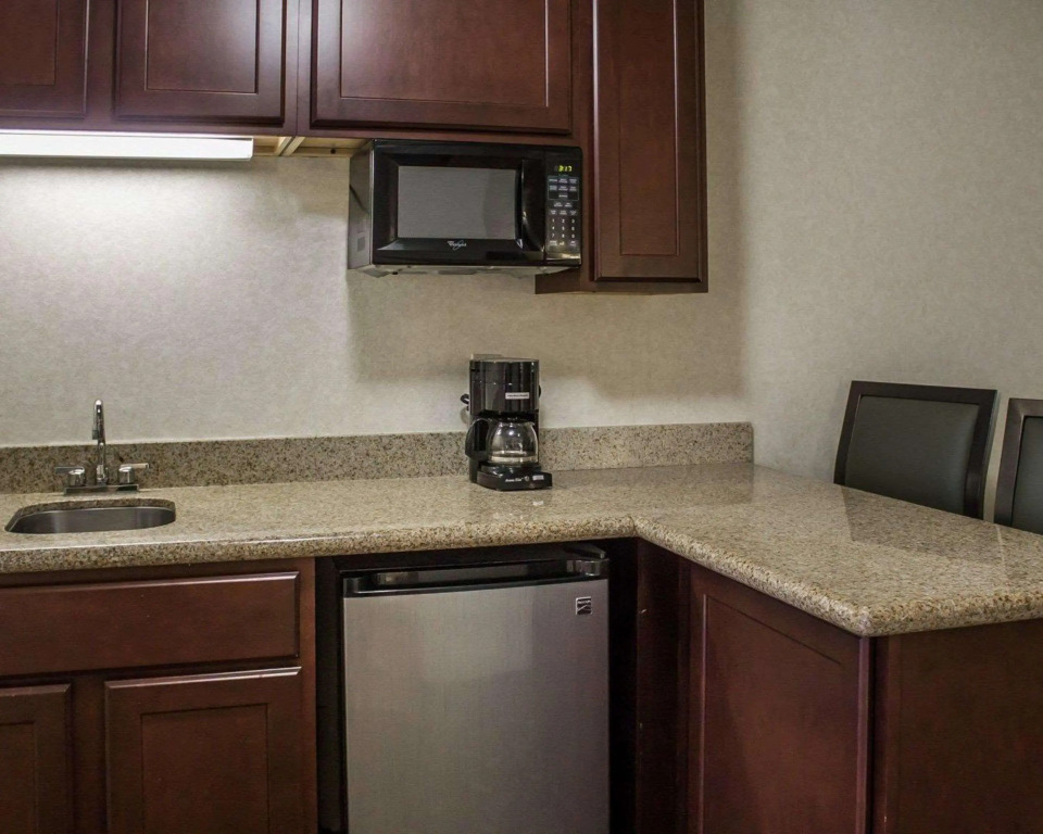 Quality Inn & Suites Mansfield