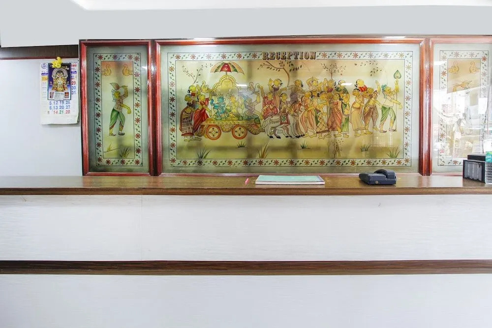 Spot on 49828 Hotel Meenakshi