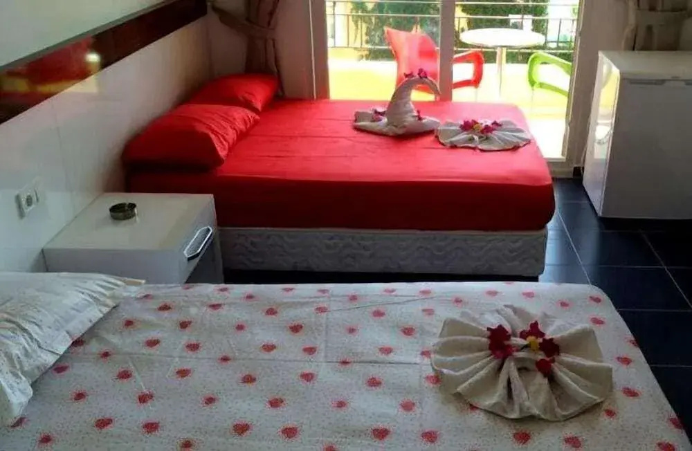Ustun Apart Hotel