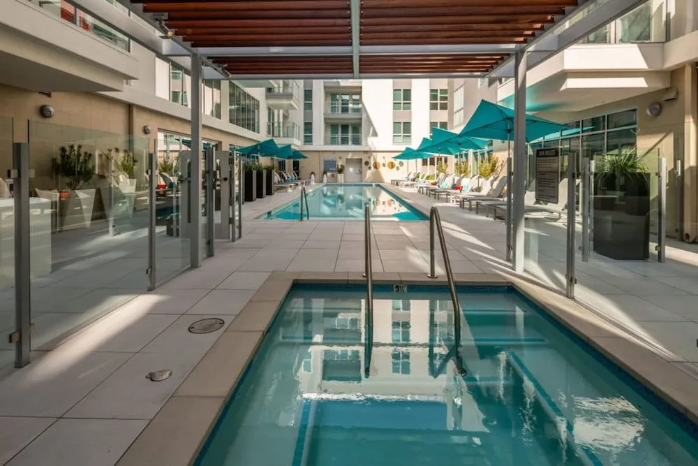 Resort Style Suites in Downtown LA