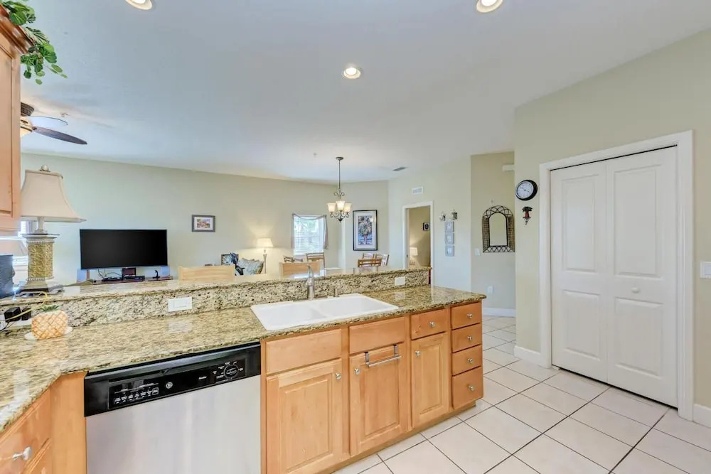 Bradenton Beach Club Bliss-2 Bedroom-2 Bathroom Condo-2 Pools-hottub-private Beach Access