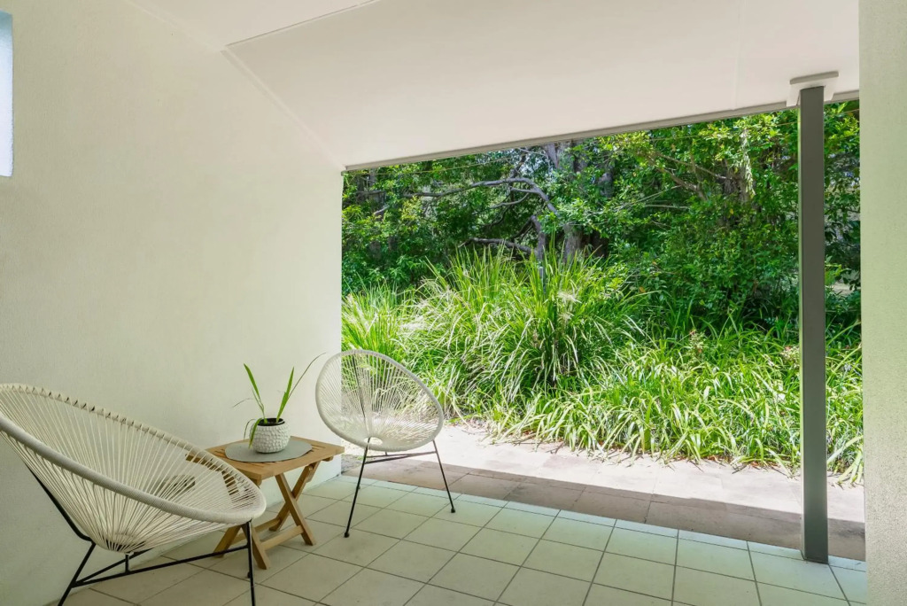 Modern & Stylish 2 Bedroom Townhouse