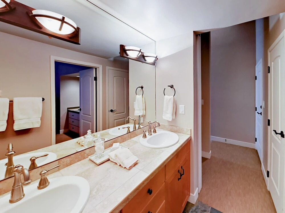 1583 Three Kings Drive Townhouse Unit 94