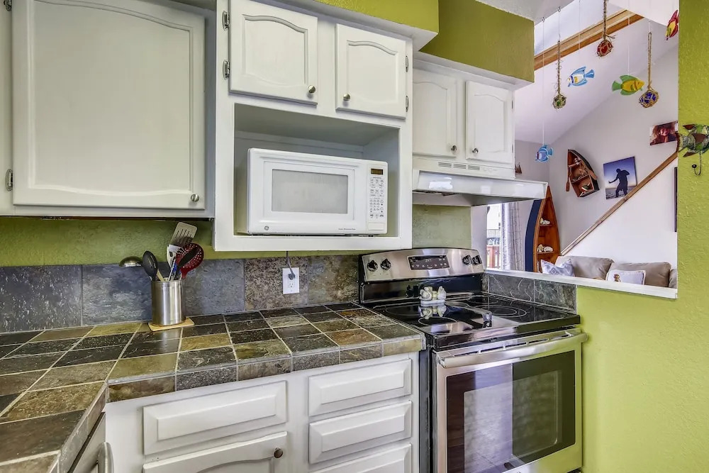 Sir Reel - 3 Br Home