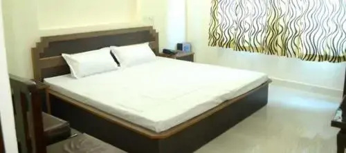 Oyo 701133 Hotel Jk Breeze
