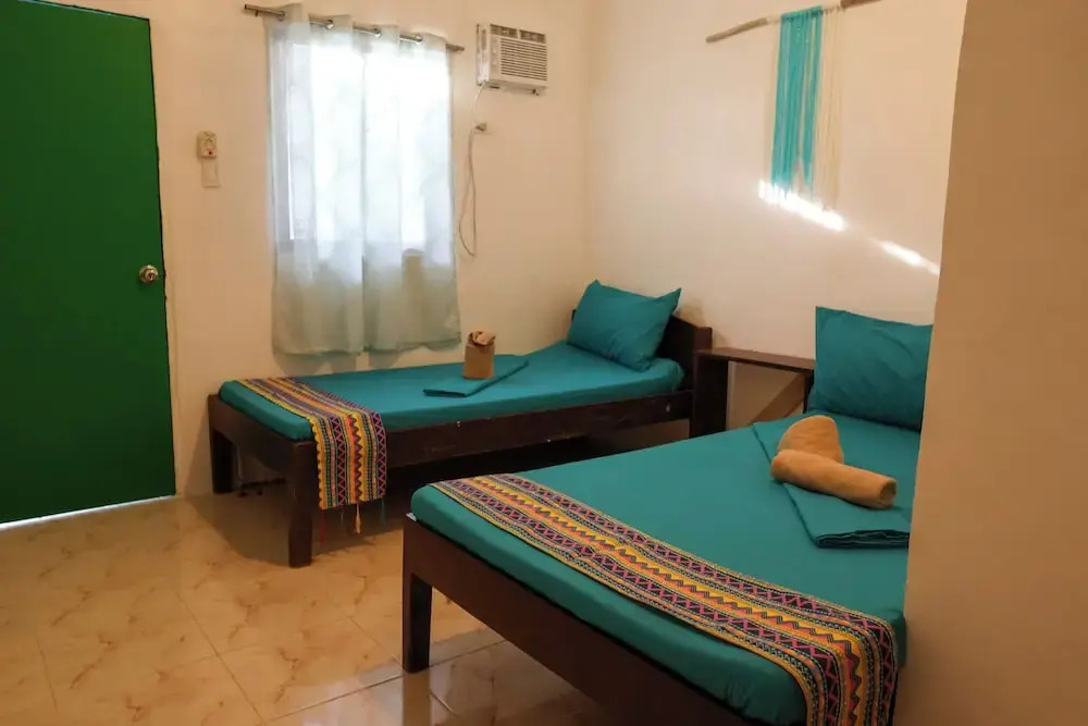 Garpeza Backpackers