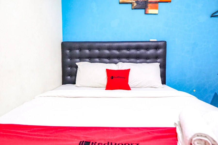 RedDoorz at Mayjen Sungkono Surabaya