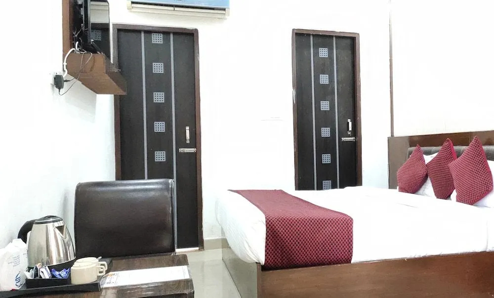 Se Hotel Grand Aryavart