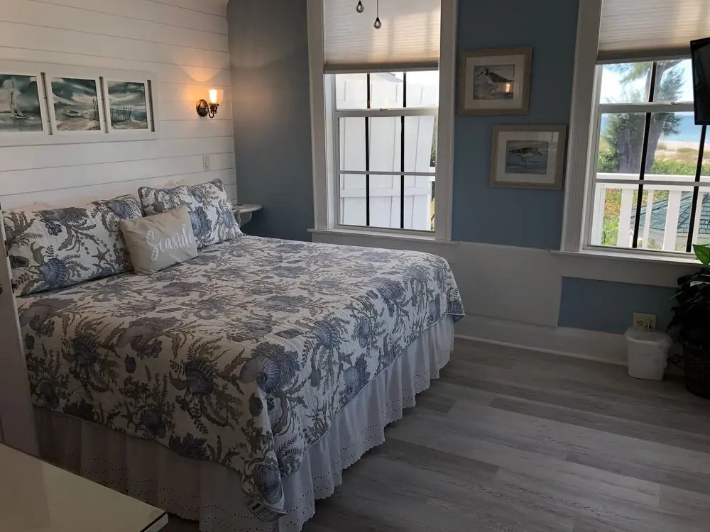 Harrington House Beachfront Bed & Breakfast