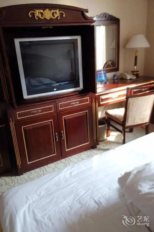 Royal Palace Hotel
