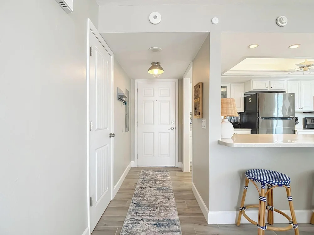 Caper Beach Club 312