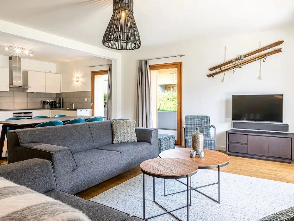 Charming Alps Apartment