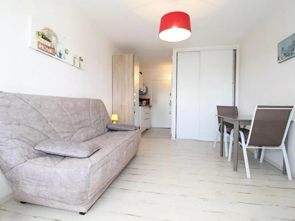 Appartement Balaruc-les-Bains, 1 pièce, 2 personnes - FR-1-553-111