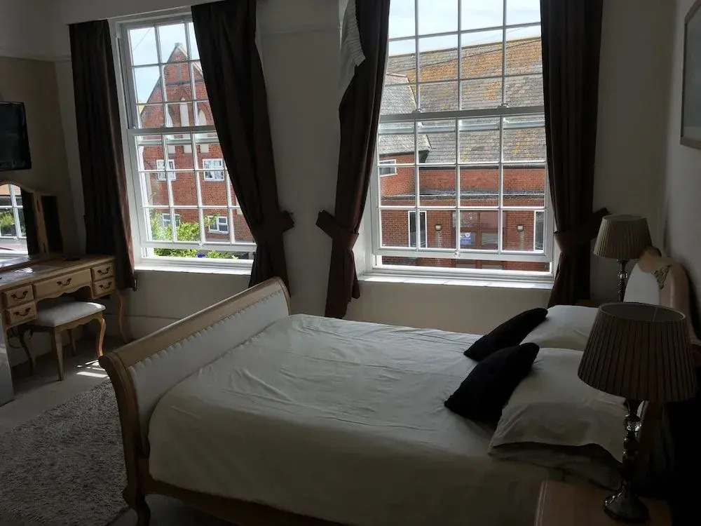 Wellington Hotel