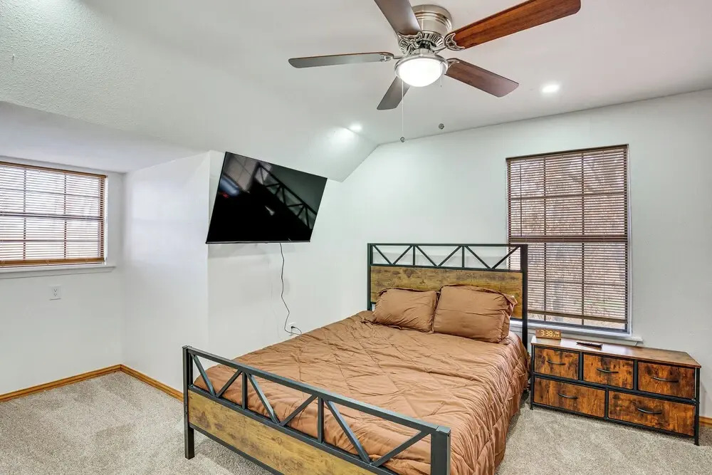 Near Lake Fork: Home w/ Fire Pit in Yantis!