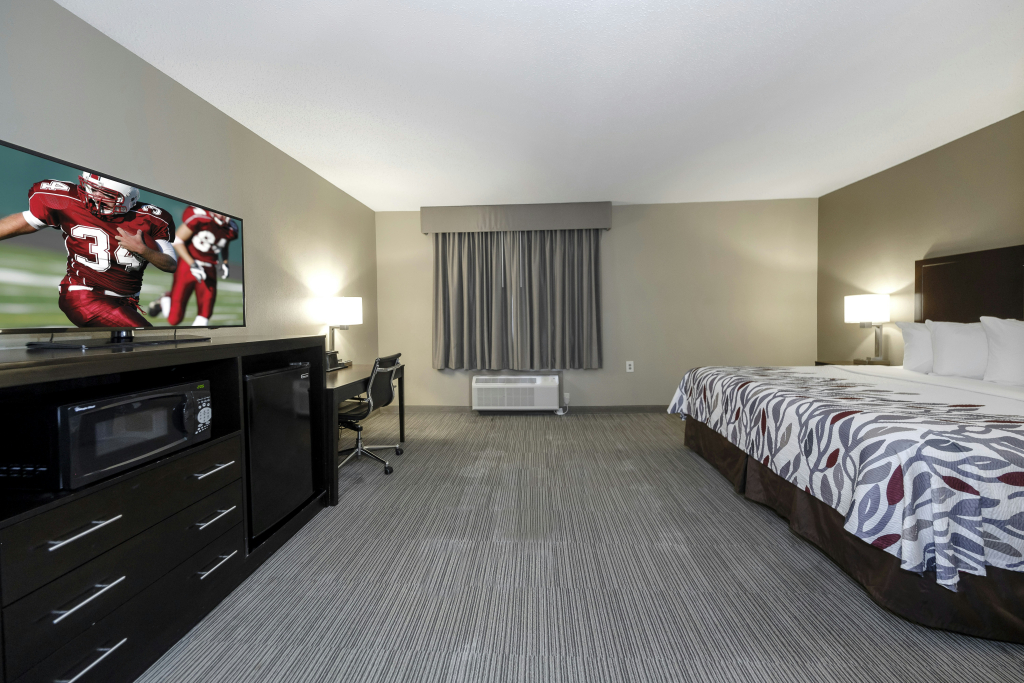 Red Roof Inn & Suites Newburgh - Stewart Airport West Point