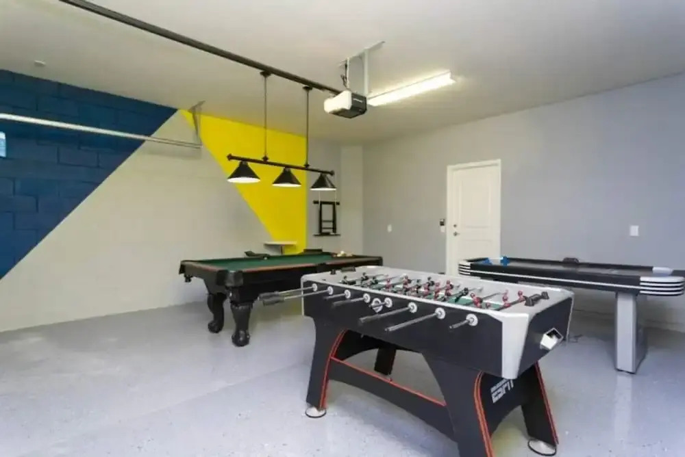 1807 Amazing brand new house