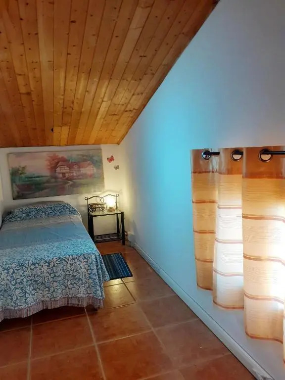 2 bedrooms appartement with enclosed garden and wifi at Rio