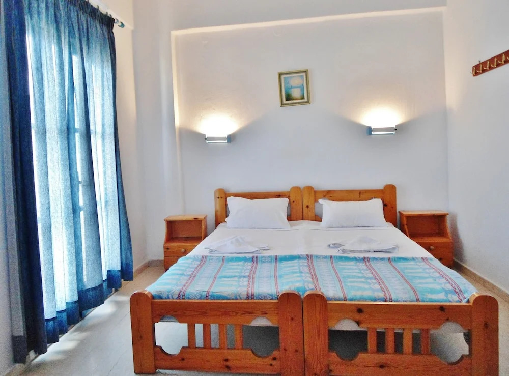 Apollonia Apartments