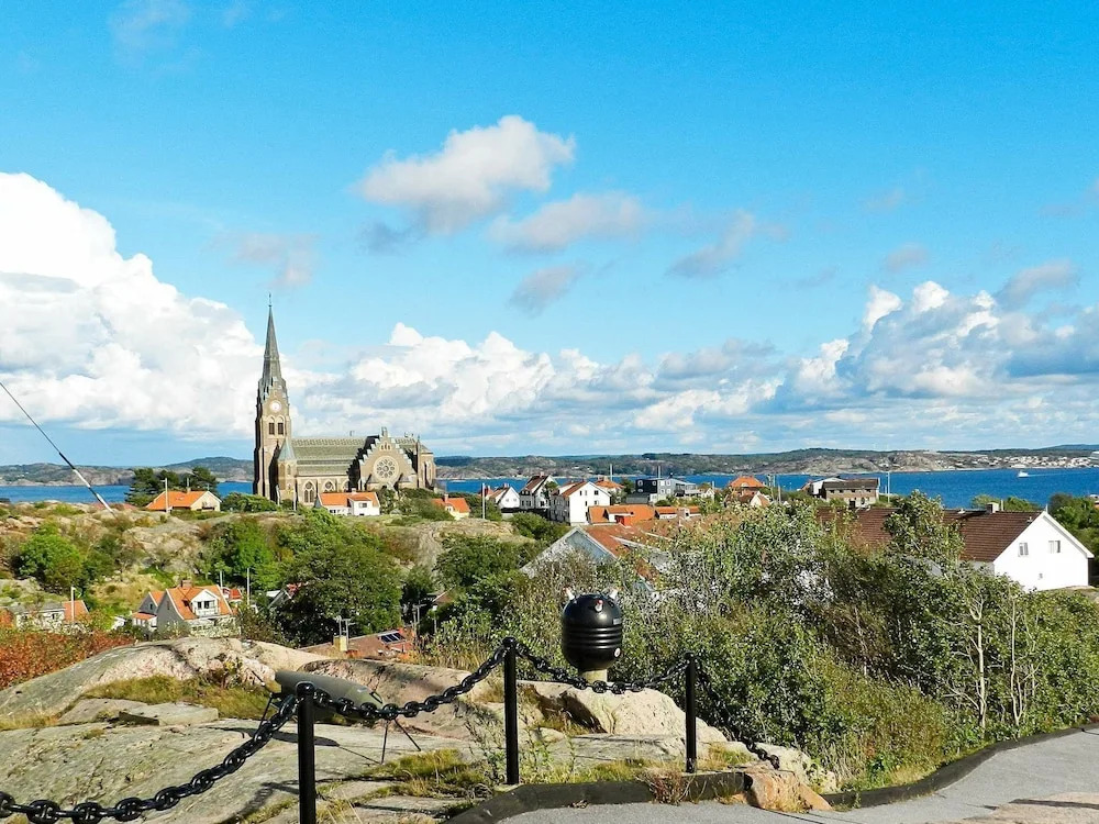 6 Person Holiday Home in Lysekil