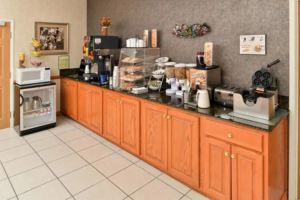 Americas Best Value Inn And Suites Carrollton