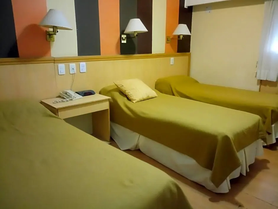 Conquistador Hotel