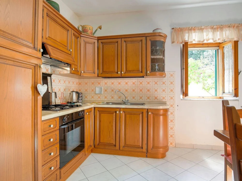 Tuscany Family Country Home