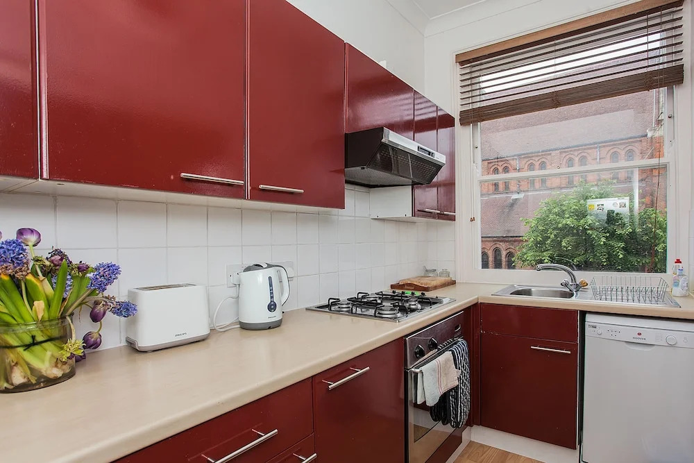 1 Bedroom Flat In Vibrant Brixton