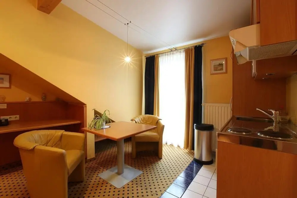 Au Ptit Max - Studios hotel