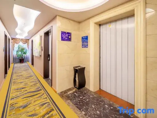Hengfeng Hotel (Guilin High Speed Railway North Station No.19 Middle School Shop)