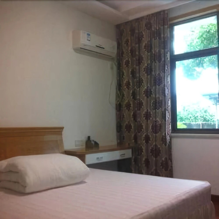 Taohua Island Hailanlan Mountain Villa