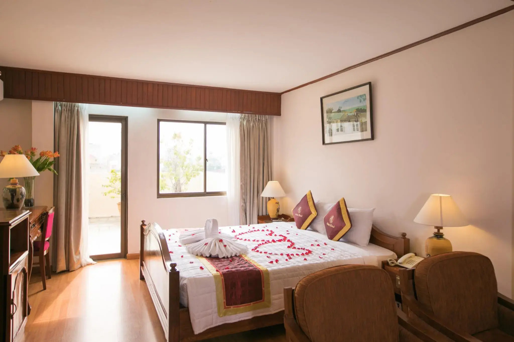 Asian Hotel