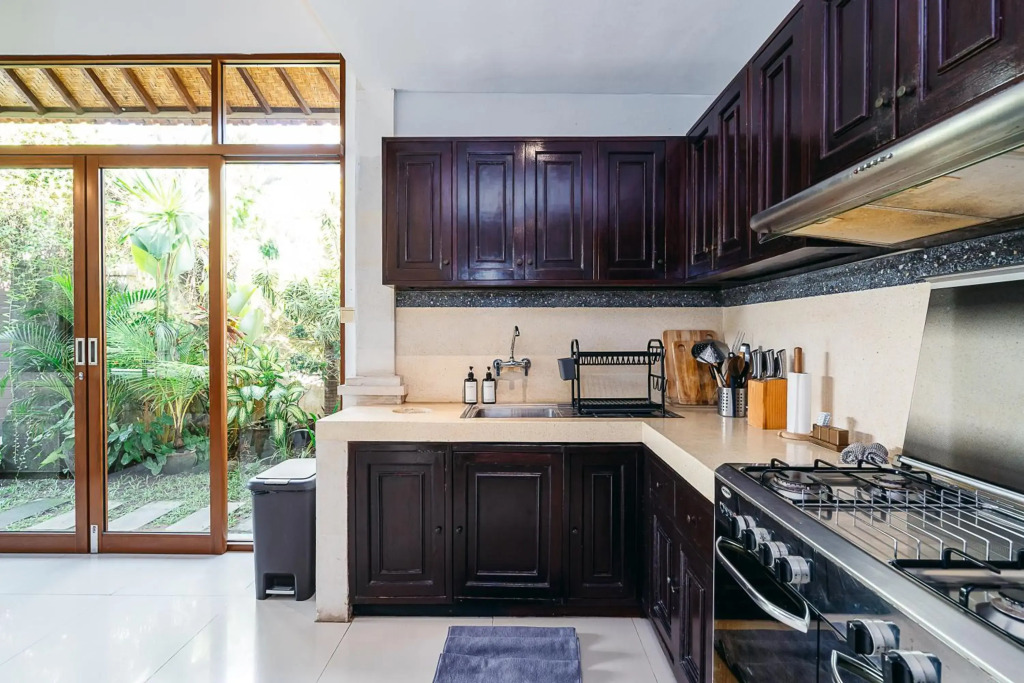 5Min WALK TO Beach - PRIVATE POOL MAHAYANA VILLA