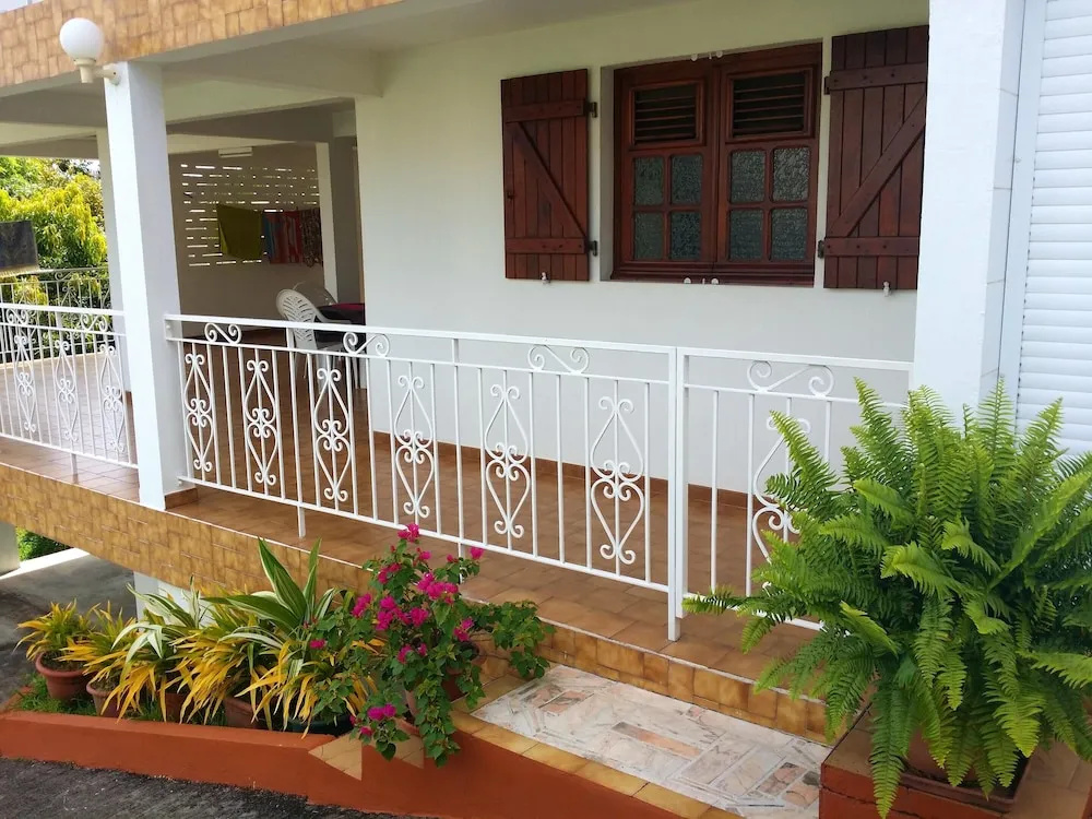 Apartment With one Bedroom in Fort-de-france, With Wonderful sea View, Furnished Terrace and Wifi